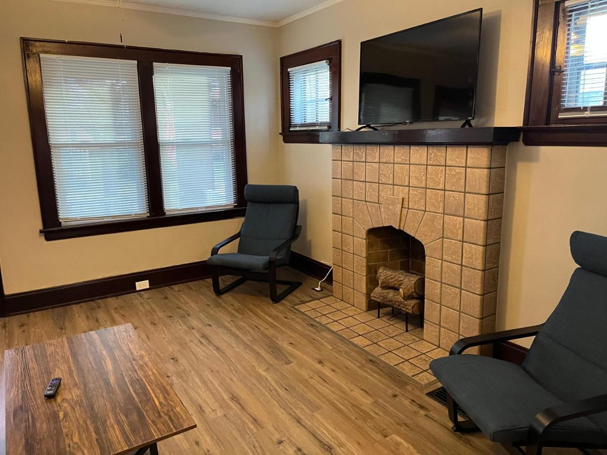 Hudson #1 Private Two Bed Near Xavier & Downtown * Cincinnati